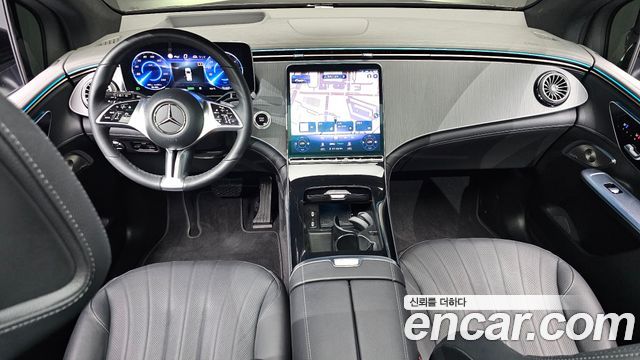 Mercedes-Benz EQE 2023 — photo 9