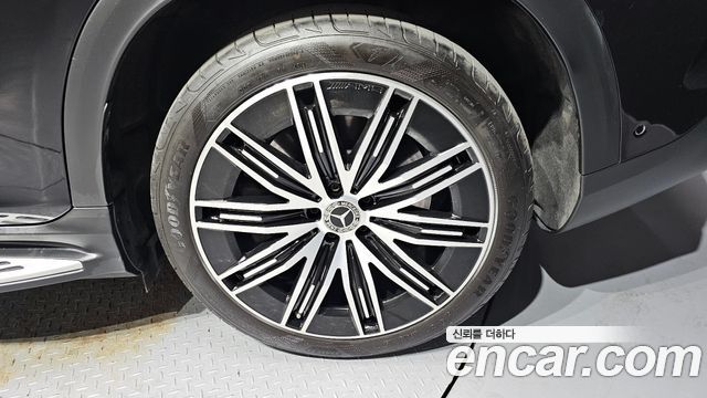 Mercedes-Benz EQE 2023 — photo 7
