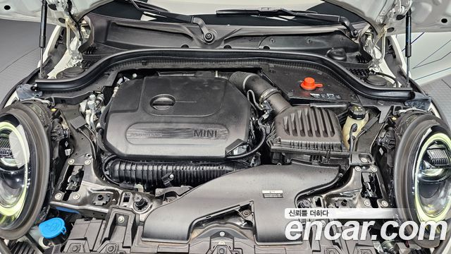 Mini Cooper 2024 — photo 6