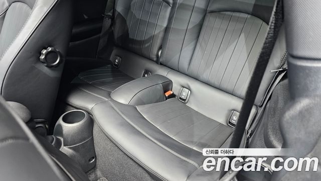 Mini Cooper 2024 — photo 18