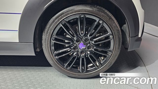 Mini Cooper 2024 — photo 7