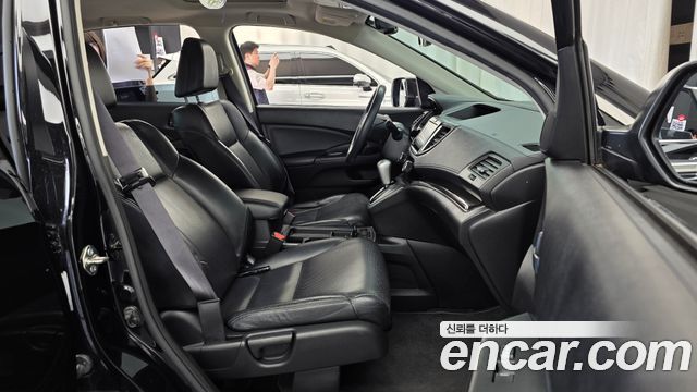 Honda CR-V 2015 — photo 11