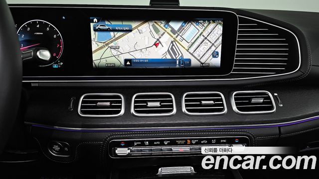 Mercedes-Benz GLE-Class 2025 — photo 18