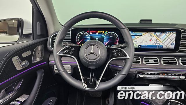 Mercedes-Benz GLE-Class 2025 — photo 19