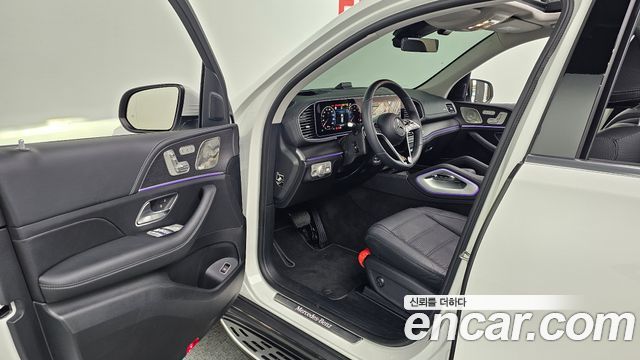 Mercedes-Benz GLE-Class 2025 — photo 16