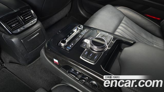 Genesis EQ900 2016 — photo 23
