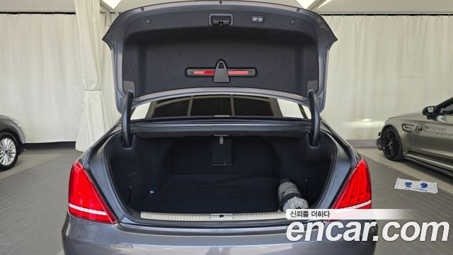 Genesis EQ900 2016 — photo 26