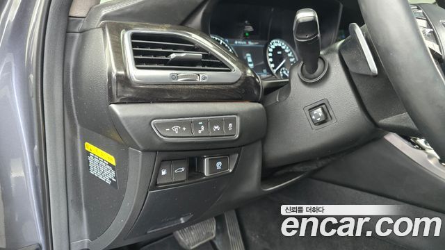Genesis EQ900 2016 — photo 28