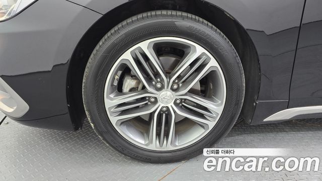 Hyundai Grandeur 2017 — photo 5