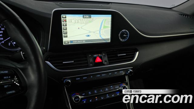 Hyundai Grandeur 2017 — photo 18