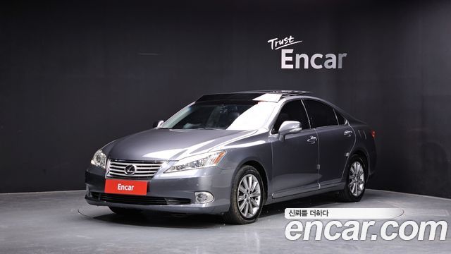 Lexus ES 2012 — photo 1