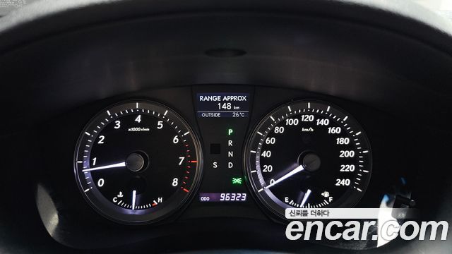 Lexus ES 2012 — photo 11