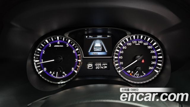 Infiniti QX60 2018 — photo 8