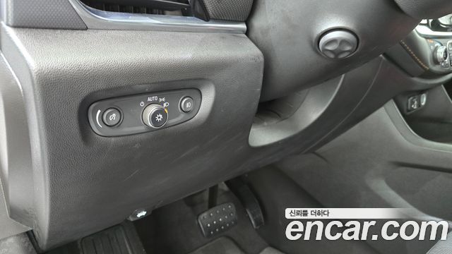 Chevrolet Korea Traverse 2020 — photo 21