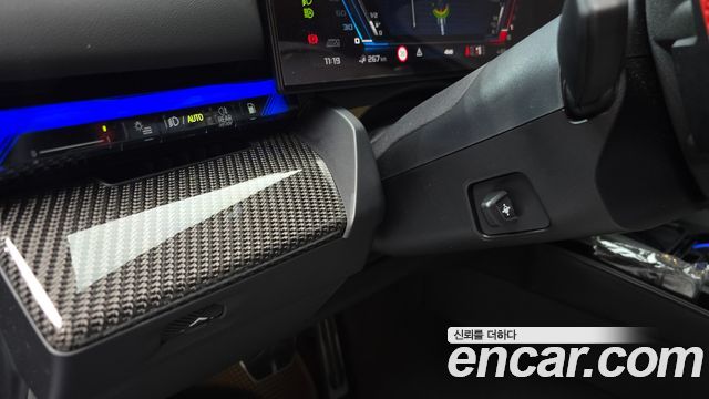 BMW M5 2025 — photo 23