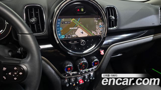 Mini Countryman 2022 — photo 18