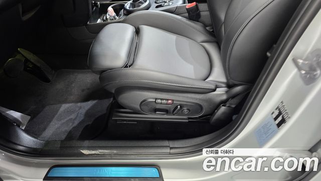 Mini Countryman 2022 — photo 28