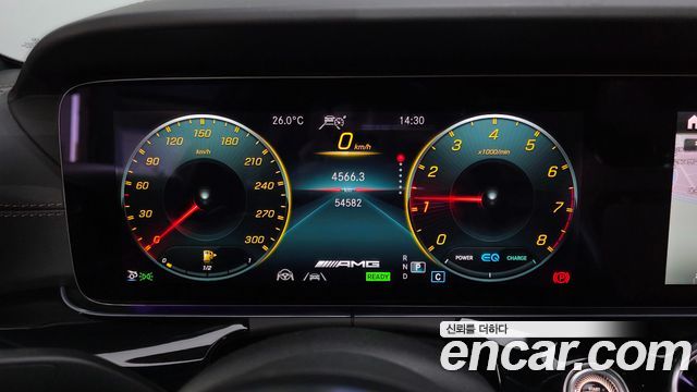 Mercedes-Benz AMG GT 2021 — photo 11