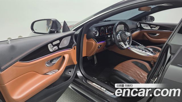 Mercedes-Benz AMG GT 2021 — photo 13