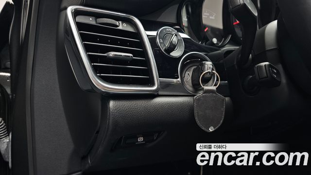 Porsche Panamera 2012 — photo 18