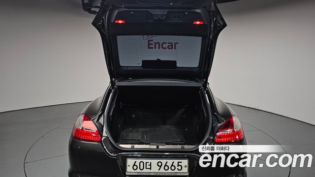 Porsche Panamera 2012 — photo 20