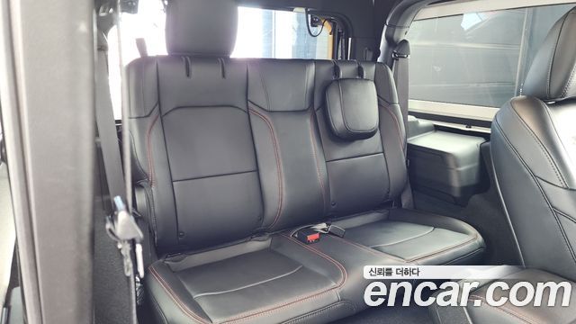 Jeep Wrangler 2024 — photo 16