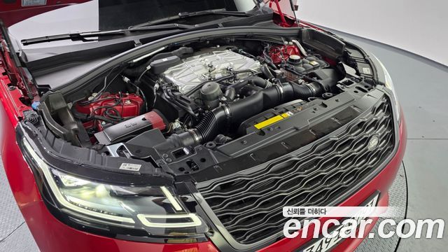 Land Rover Range Rover Velar 2019 — photo 6