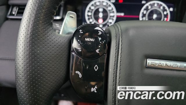 Land Rover Range Rover Velar 2019 — photo 33
