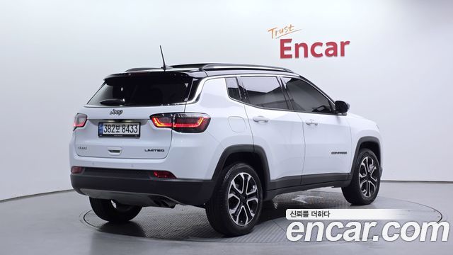Jeep Compass 2022 — photo 2