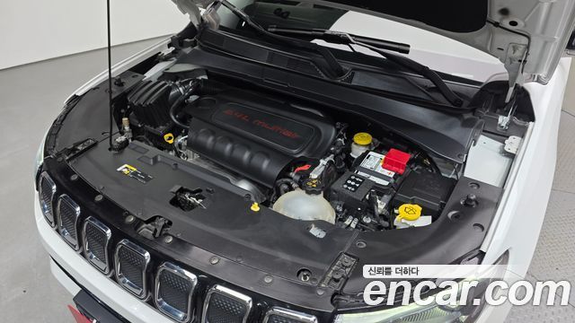 Jeep Compass 2022 — photo 6