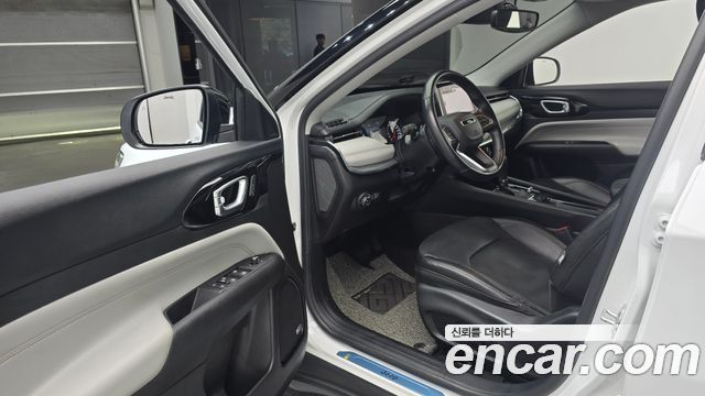 Jeep Compass 2022 — photo 13