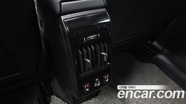Jeep Compass 2022 — photo 24