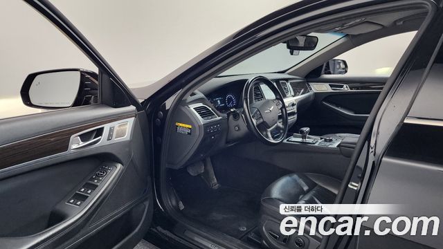 Genesis G80 2019 — photo 10