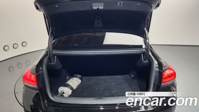 Genesis G80 2019 — photo 19