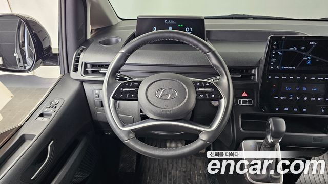 Hyundai Staria 2024 — photo 19