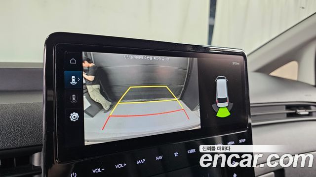 Hyundai Staria 2024 — photo 21