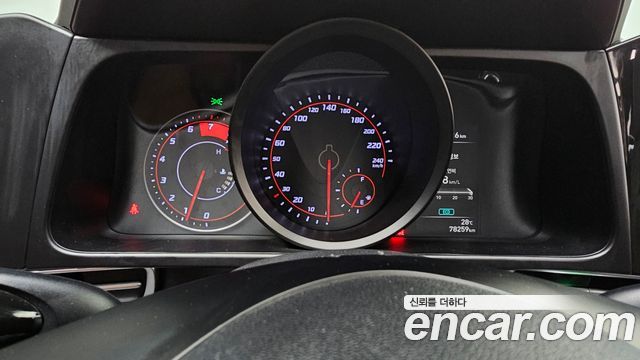 Hyundai AVANTE 2021 — photo 8