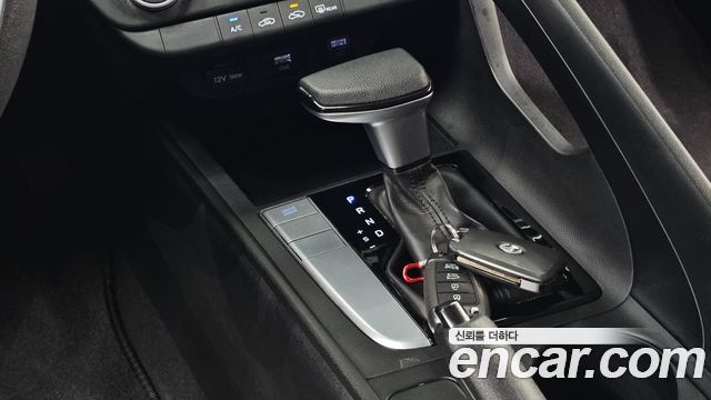 Hyundai AVANTE 2021 — photo 9