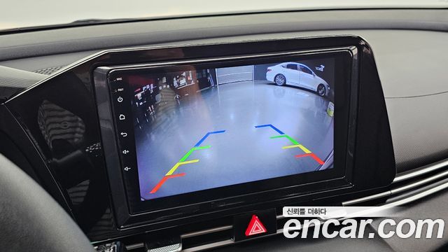 Hyundai AVANTE 2021 — photo 19