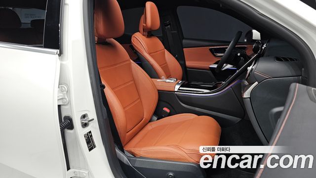 Mercedes-Benz GLC-Class 2025 — photo 17