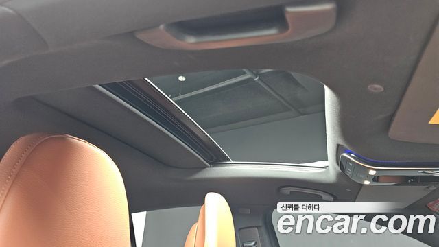 Mercedes-Benz GLC-Class 2025 — photo 24