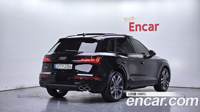 Audi SQ5 2021 — photo 2