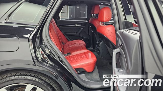 Audi SQ5 2021 — photo 18