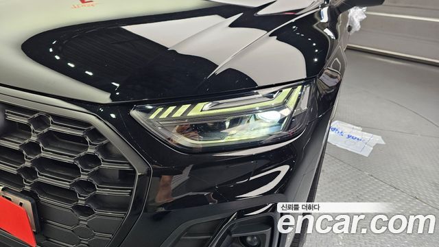 Audi SQ5 2021 — photo 8