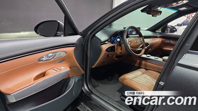 Genesis GV70 2021 — photo 10