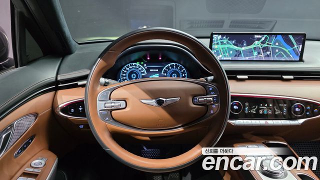 Genesis GV70 2021 — photo 13