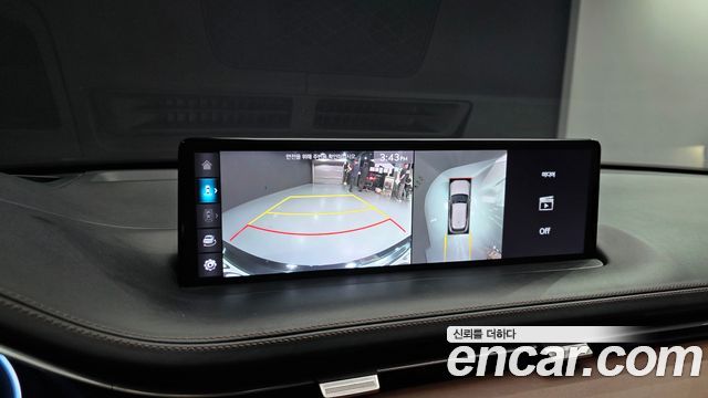 Genesis GV70 2021 — photo 16