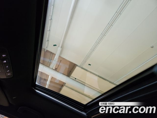 Mercedes-Benz G-Class 2021 — photo 20