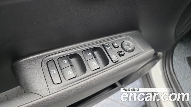 Hyundai Casper 2023 — photo 28