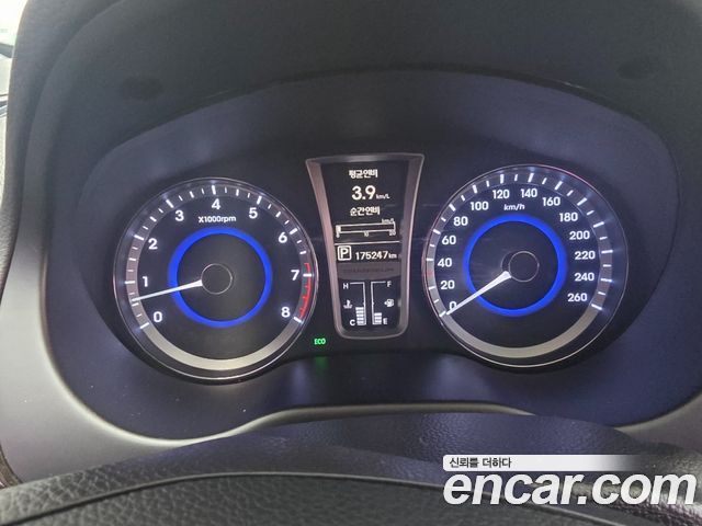 Hyundai Grandeur 2014 — photo 8